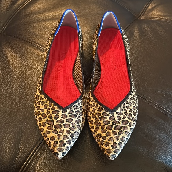 Like New Rothy’s! Size 9 - Picture 5 of 5